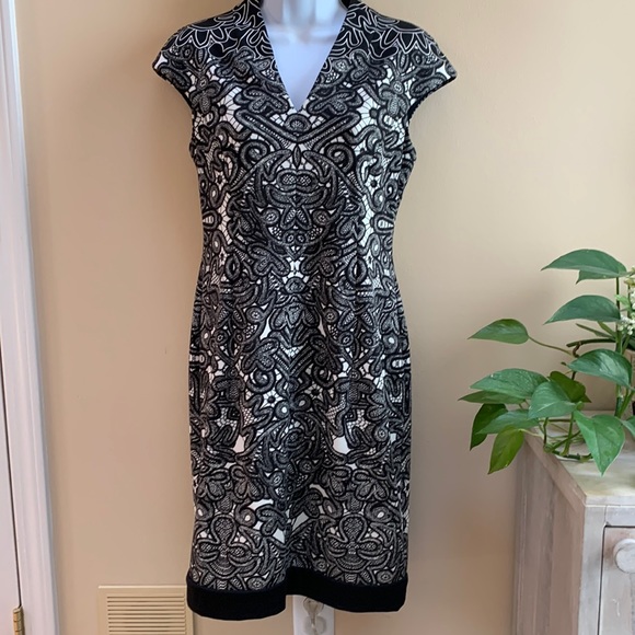 👗 Women’s dress, size 8 - Picture 2 of 11